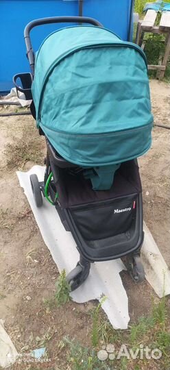 Прогулочная коляска