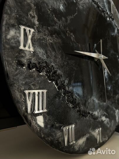 Часы из эпоксидной смолы 40 см