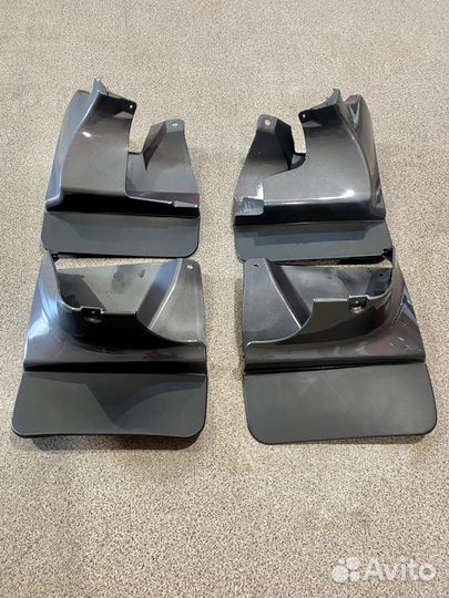 Брызговики Toyota Land Cruiser Pradо 120 Темный Ме