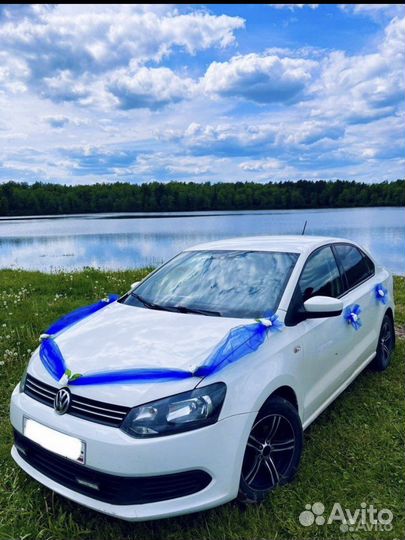 Свадебные украшения на машину