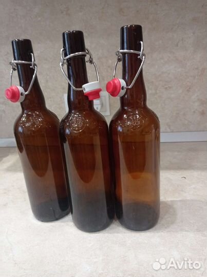 Бутылка стеклянная