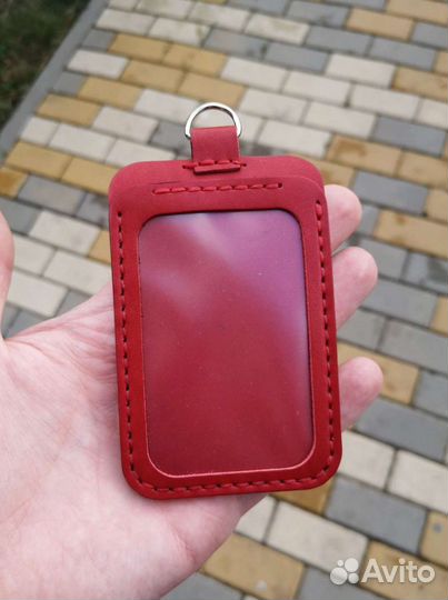 Чехол - бейдж для пропуска из кожи