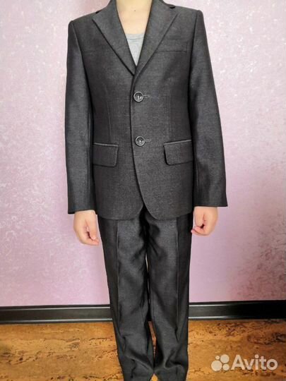 Школьный костюм