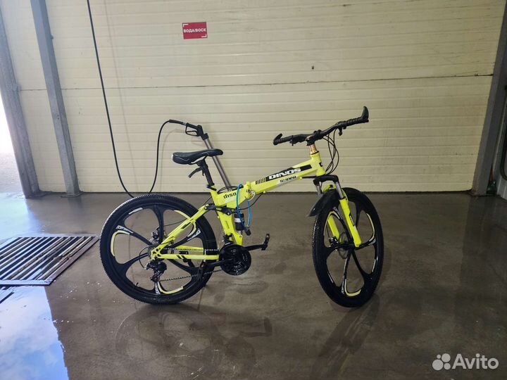 Велосипед на литых дисках dinos super