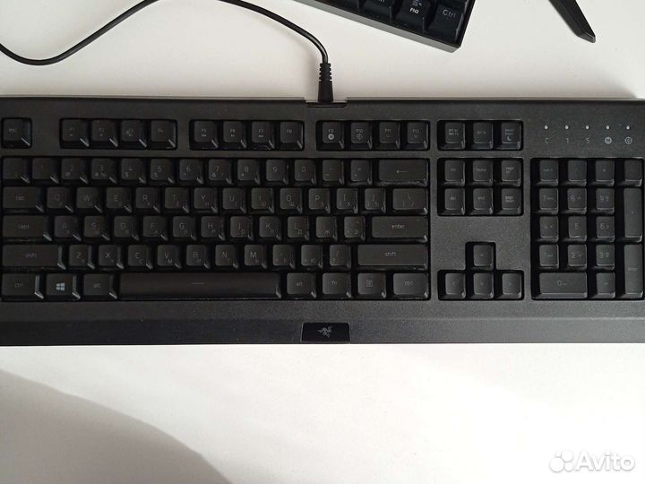 Игровая клавиатура razer