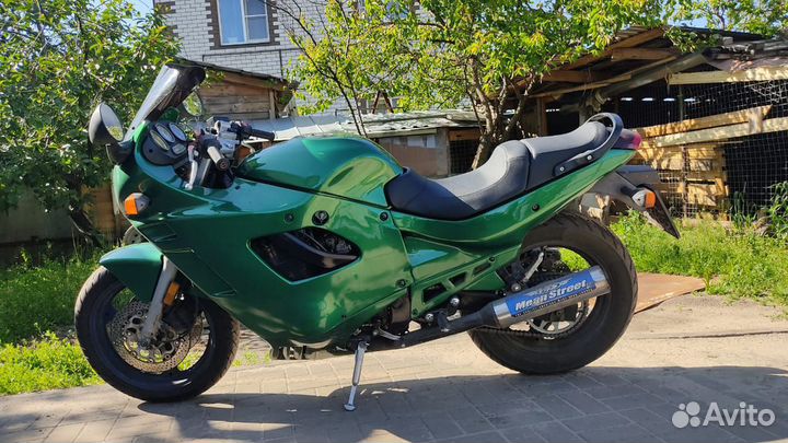 Suzuki GSX600F