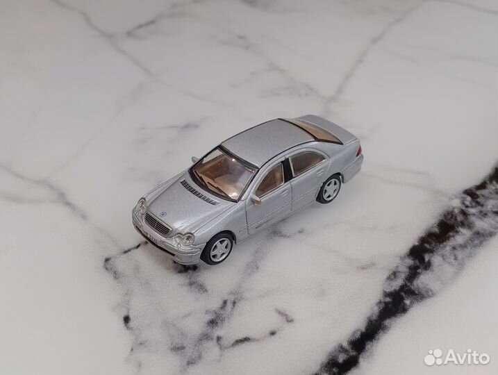 Mercedes Benz C-Class C320 (2004-2005)