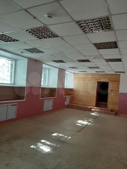 Помещение универсального использования, 245.6 м²