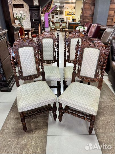 Антикварный стул