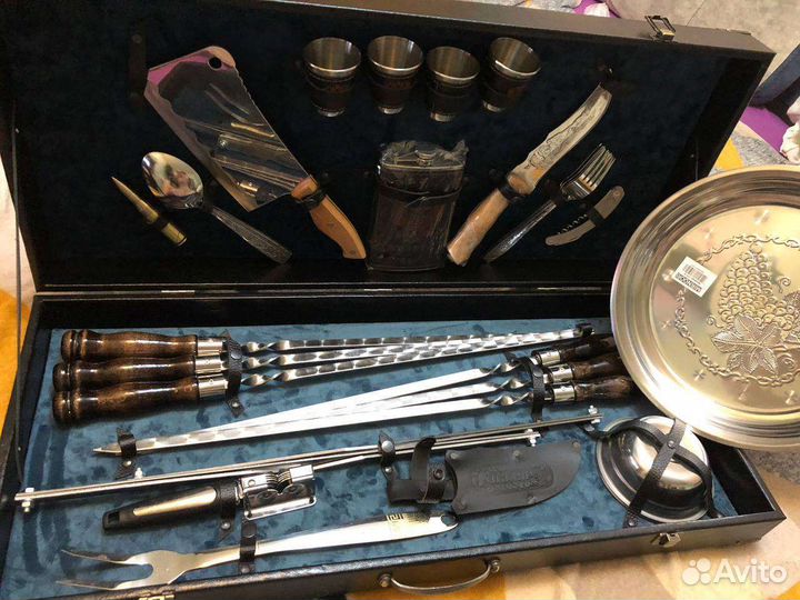 Подарочный набор для шашлыка (набор шампуров, нож