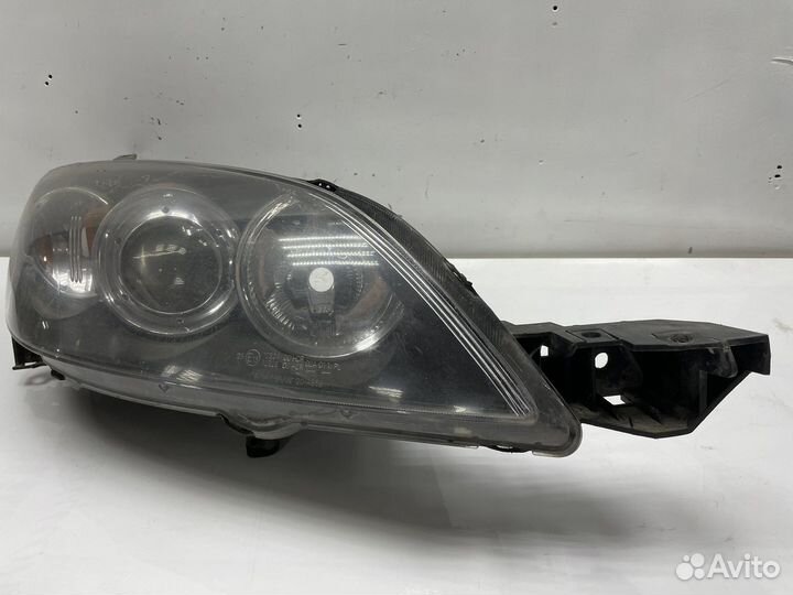Фара передняя правая Mazda 3 BK хэтчбек