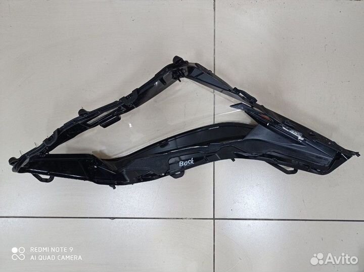 Стекло от фары левой Lexus RX