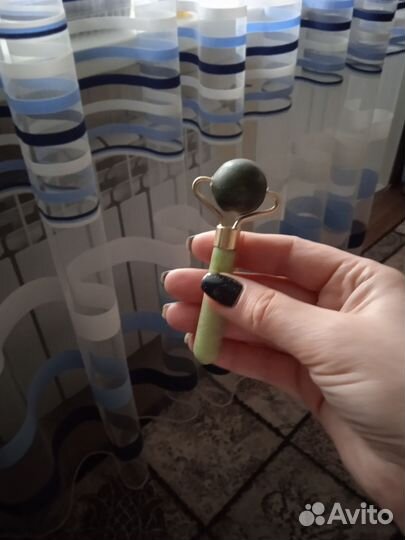 Массажер для лица