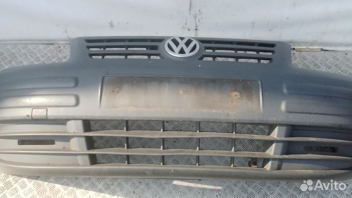 Бампер передний volkswagen caddy 3 2010