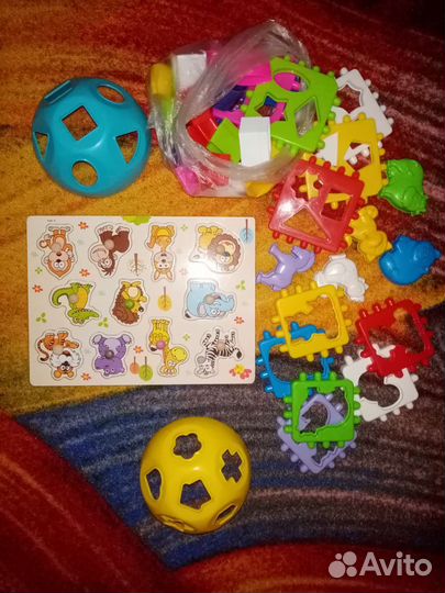 Развивающие игрушки