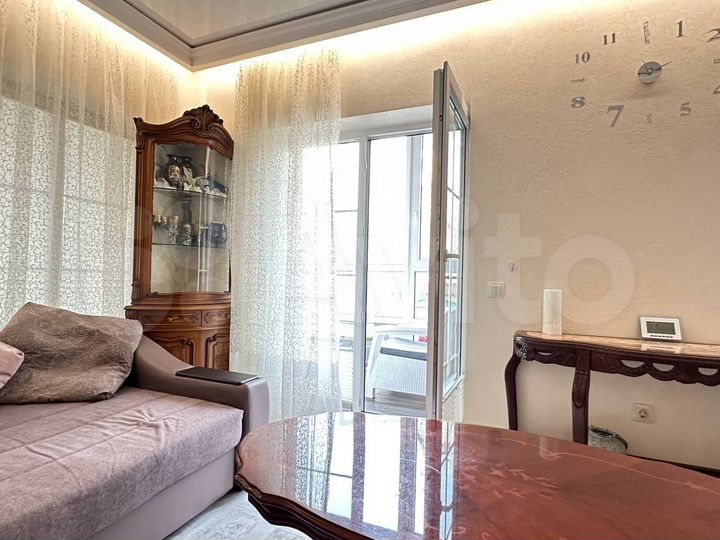 3-к. квартира, 70,1 м², 1/4 эт.