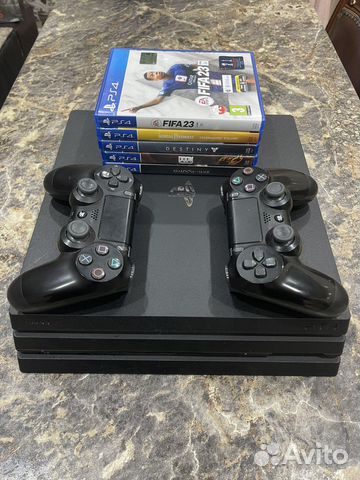 Sony PS4 pro 1tb + Fifa23 / UFC4 и много других
