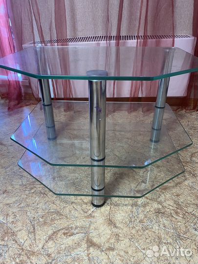 Стеклянная тумба