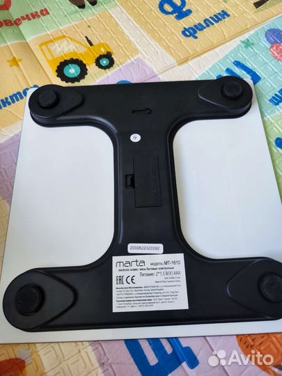 Весы напольные электронные