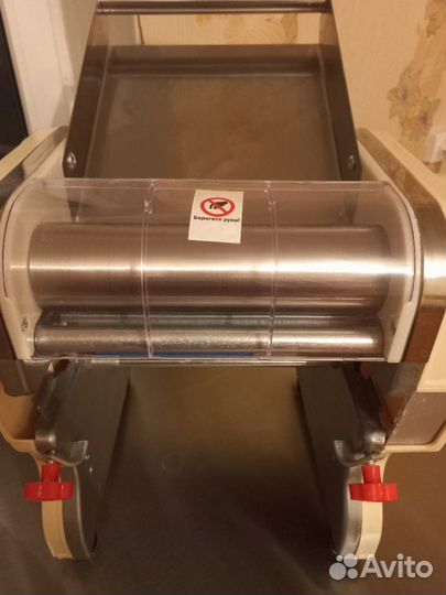 Тестораскатка лапшерезка электрическая