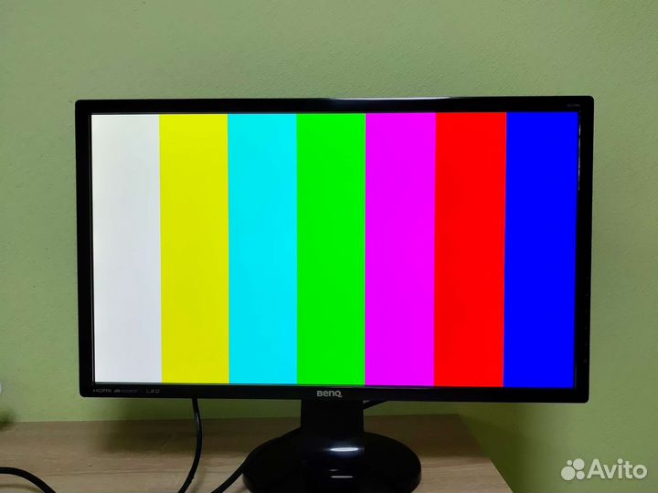 Монитор 24 дюйма / hdmi / Full HD