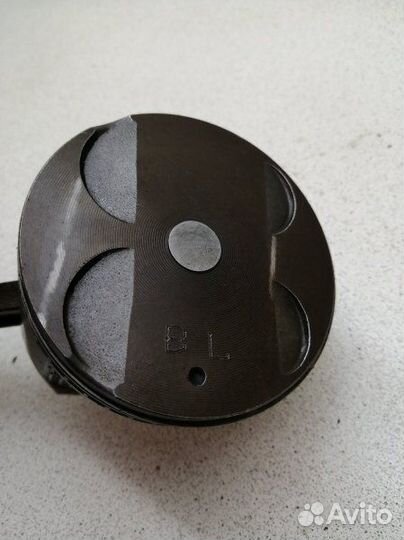 Поршень с шатуном левый Toyota Harrier MCU10W