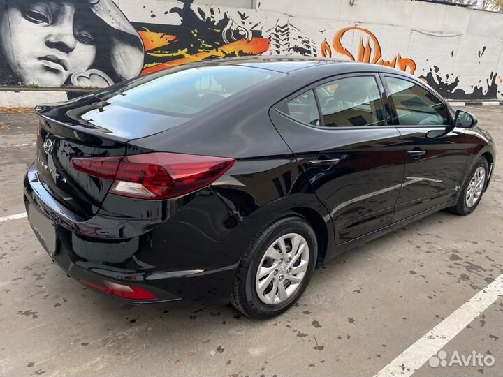 Hyundai Elantra 2.0 AT, 2020, 45 439 км