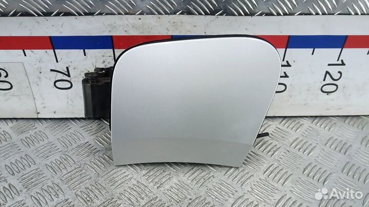 Лючок бака opel crossland X 2017