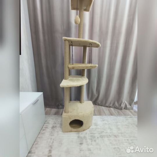 Домик для кошки с когтеточкой