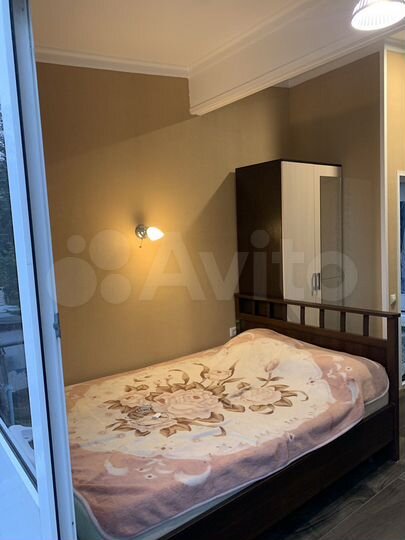 Комната 20 м² в 1-к., 1/2 эт.