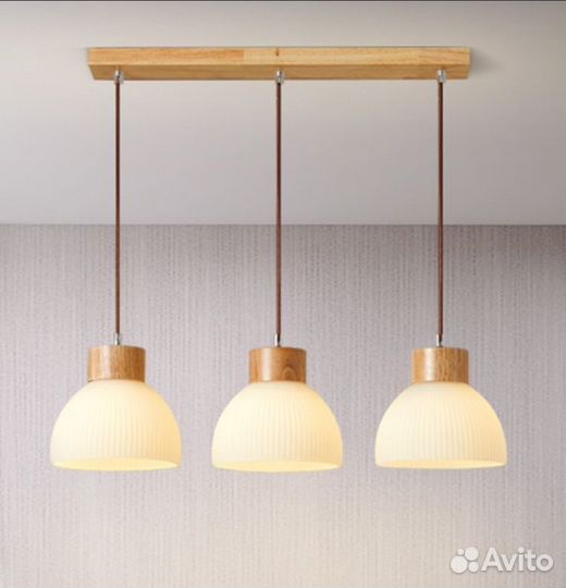 NEW Светильник/люстра потолочный,3 плафона,дерево