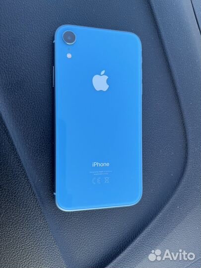 Телефон iPhone XR 64 GB Ростест