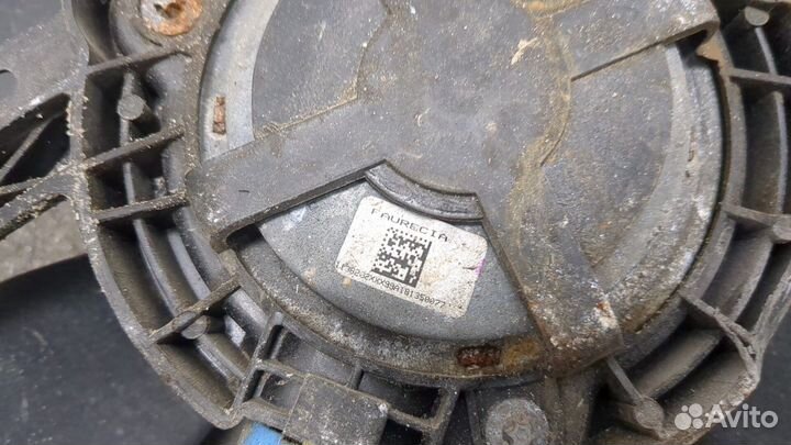 Вентилятор радиатора Renault Trafic