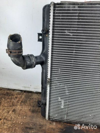 Радиатор основной Skoda Octavia A5 универсал 2.0