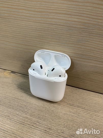 Airpods 2
