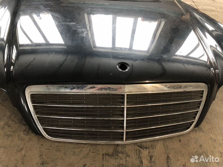 Капот mercedes w 210