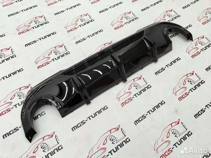 Диффузор M-Performance 1x1 черный глянец BMW 1 F40