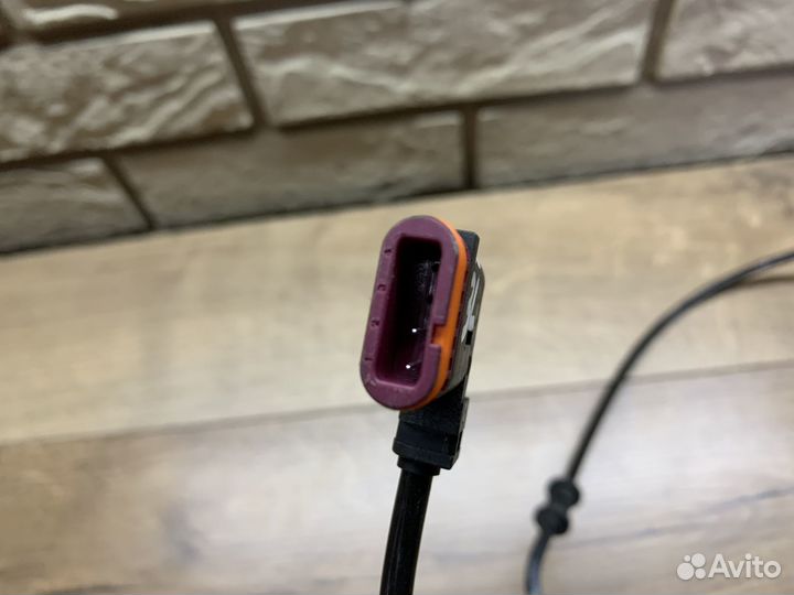 Mercedes Benz CLS Датчик ABS задний левый и правый