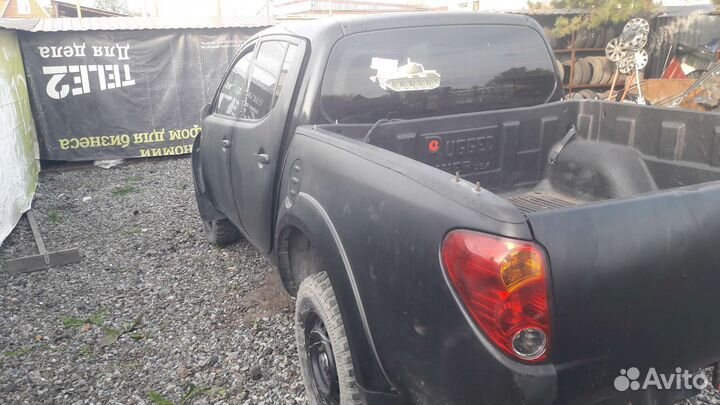 Авторазбор Mitsubishi l200 2007