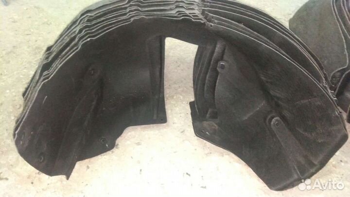 Подкрылок задний правый левый Лада Ларгус