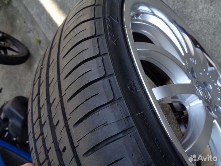 Комлект колёс 215/35 r19