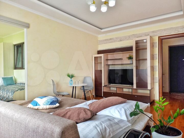 2-к. квартира, 70 м², 7/7 эт.