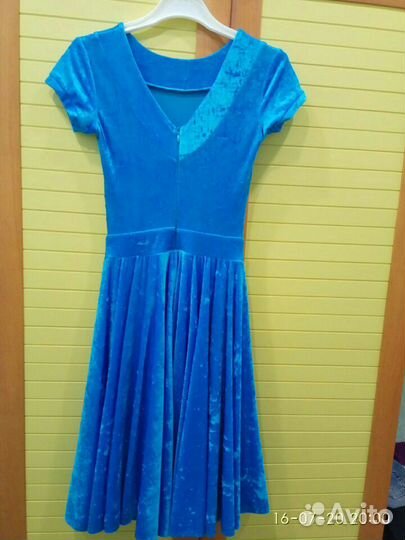 Платье для бальных танцев