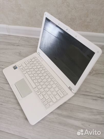 Нетбук ноутбук бу в отличном состоянии