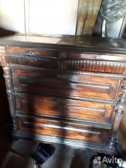 Комод старинный антикварный