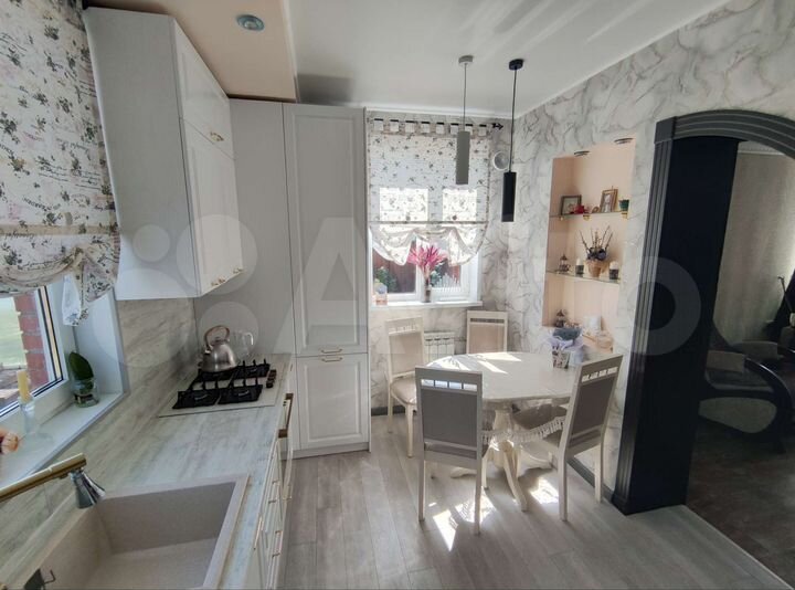 Дом 155 м² на участке 5 сот.