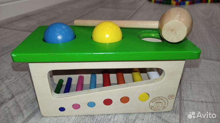 Развивающие игрушки, сортеры и стучалка