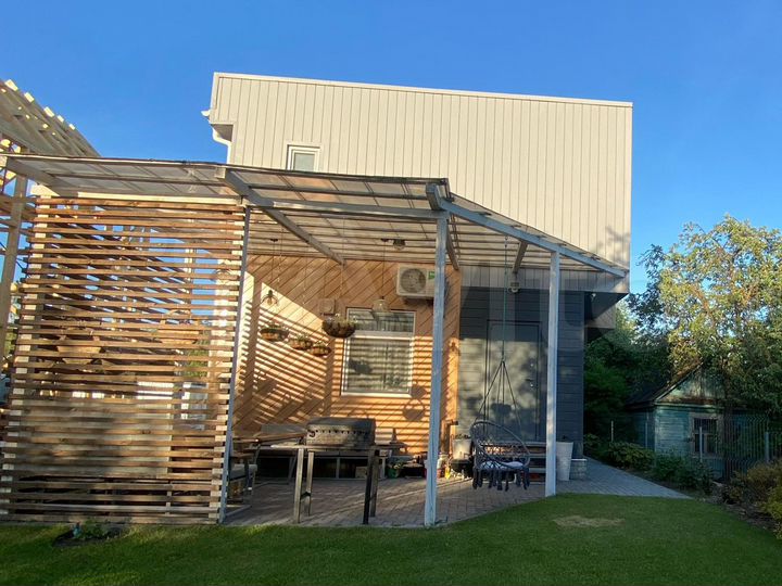 Коттедж 142 м² на участке 3,5 сот.