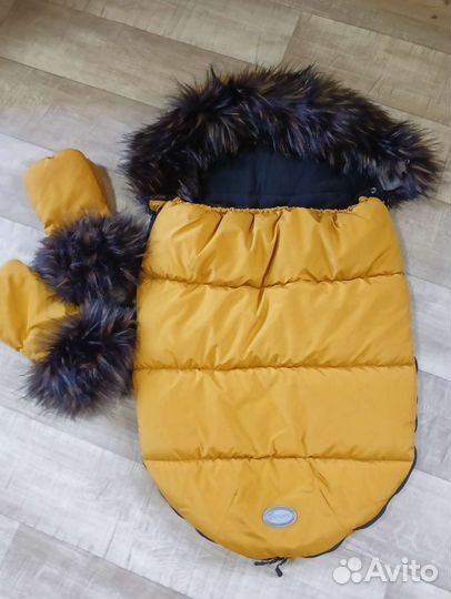 Зимний конверт в коляску с мехом Jovanni +варежки