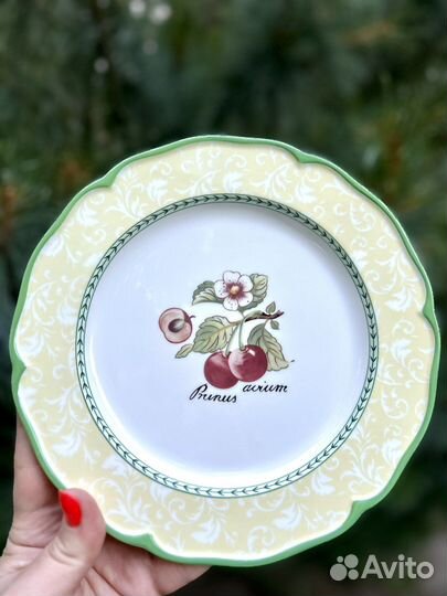 Набор тарелок в стиле villeroy&boch